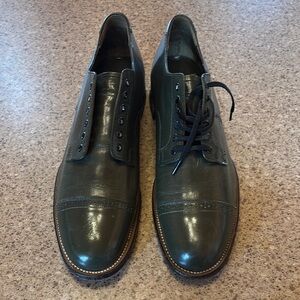 Stacy Adams Green Oxfords with Closed Lacing and Toe‎ Cap
